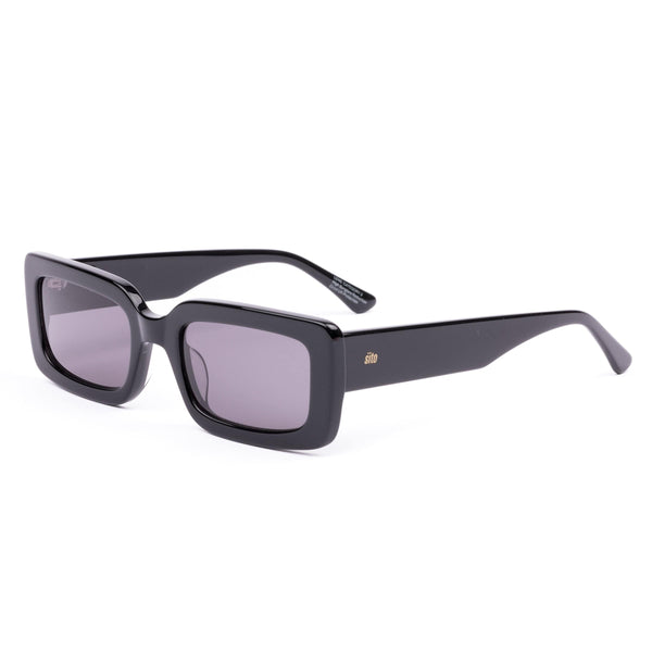 Odessa black/smokey grey lens